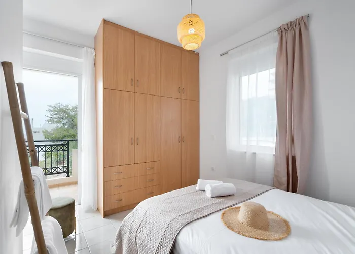 Aelia Sea View Feriehus *