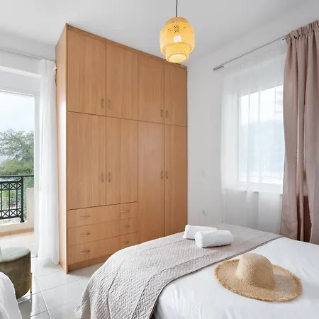 Aelia Sea View Vakantiehuis *